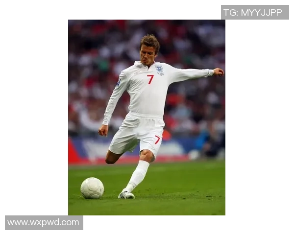 当今世界足坛巨星风采与时代传奇全面观察