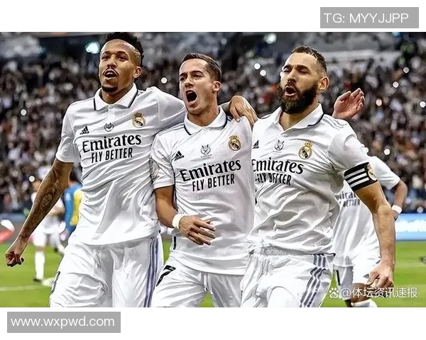 现役足球球星风云对决：谁将成为世界足坛的下一个传奇巨星